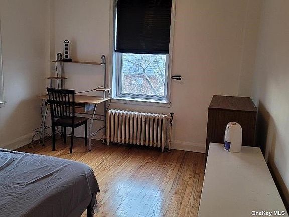 5th image of 4817 42nd St APT 4E