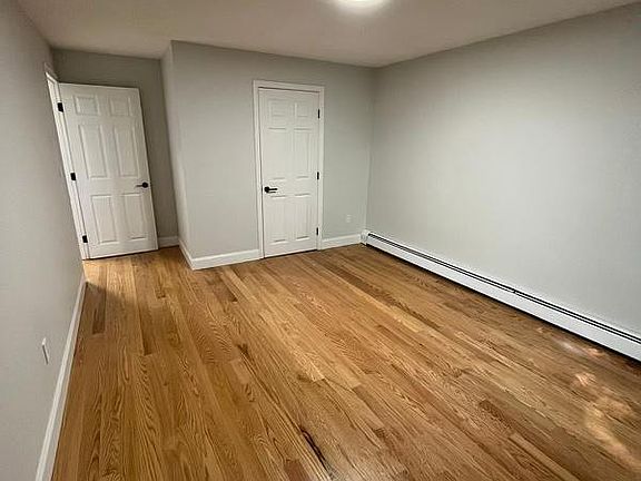4th image of 95 East Ave #1L