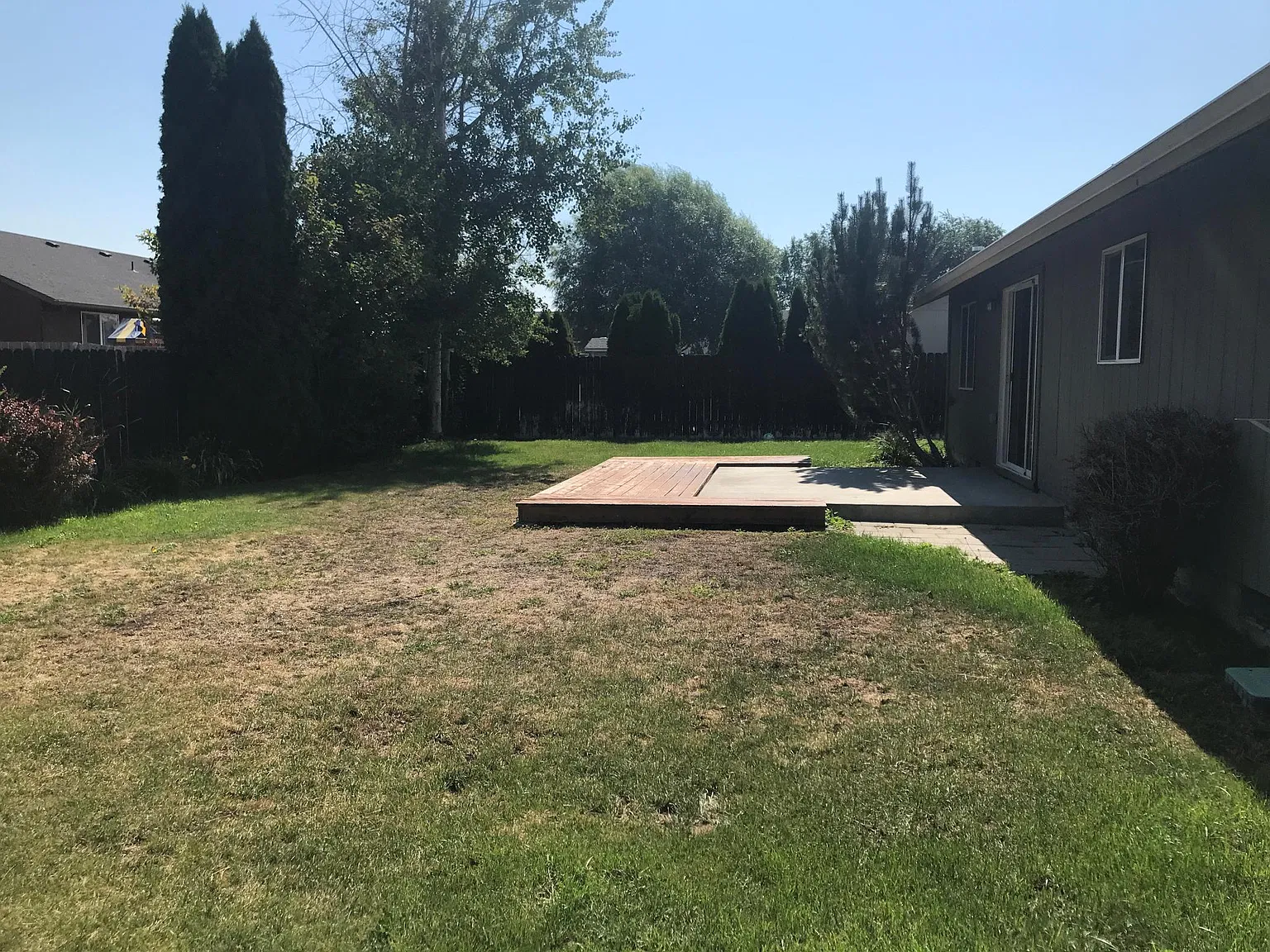 3 bed, 1260 sqft, $2,200 — Photo 4