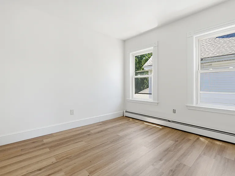 40 Concord Ave #1 — Photo 12