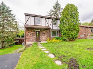 212 Halsey Dr, McKeesport, PA 15132