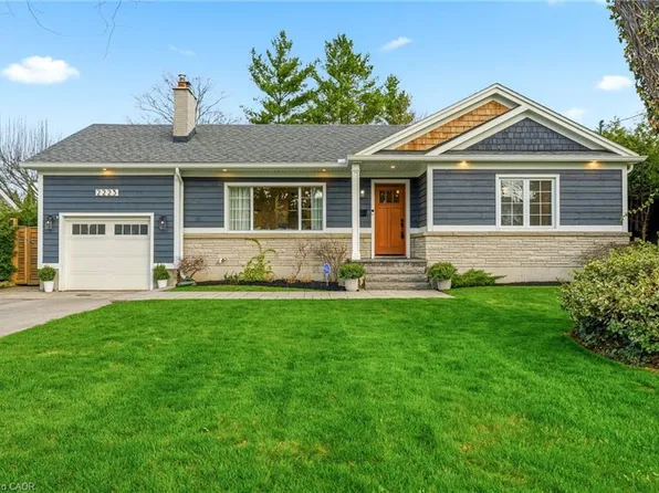 2223 Deyncourt Dr, Burlington, ON L7R 1W2