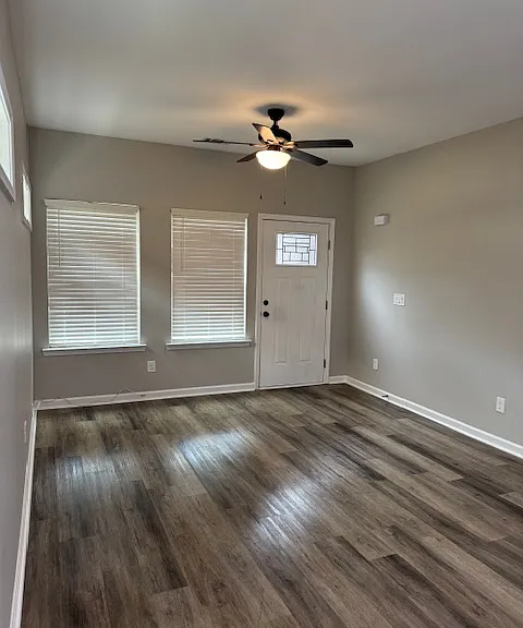 52 Claire Dr SE #B — Photo 1