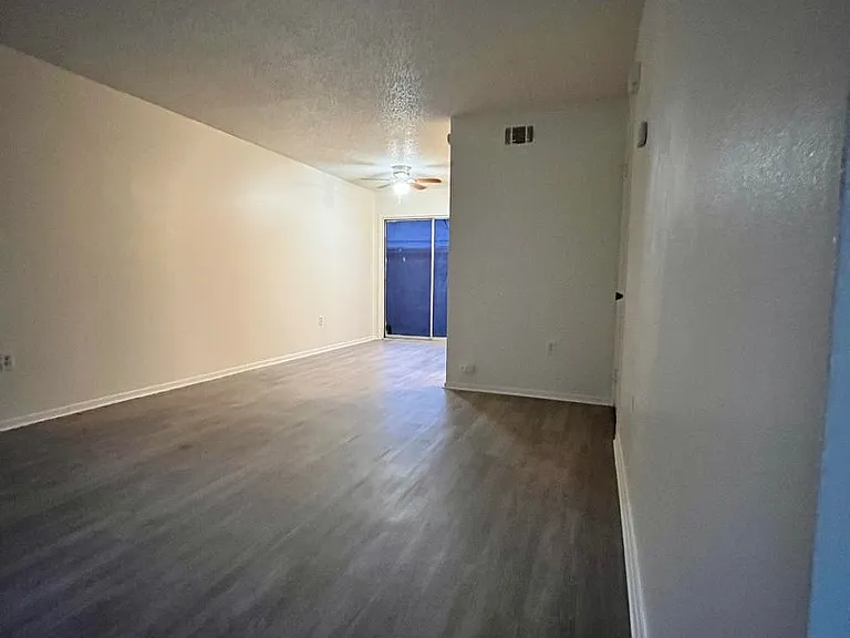 3rd Street Apartments — Photo 3