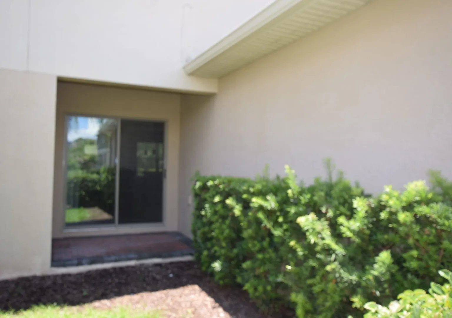3 Bedroom, 2 Baths Single Family Home For Rent at 16097 Pebble Bluff Loop Winter Garden, Fl. 34787. — Photo 4