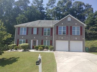 1286 Oak Knoll Ct, Lithonia, GA 30058