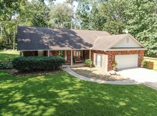 551 Carriage Trl, Montgomery, TX 77316