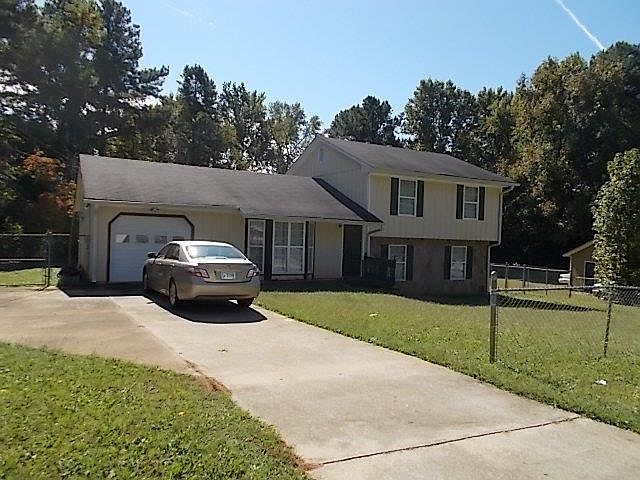 1892 Gingham Way (1)_11122013