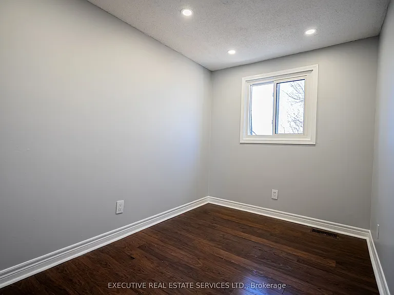 131 Rockwood Ave #18 — Photo 22