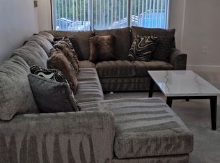 10201 Grosvenor Pl APT 1128, Rockville, MD 20852