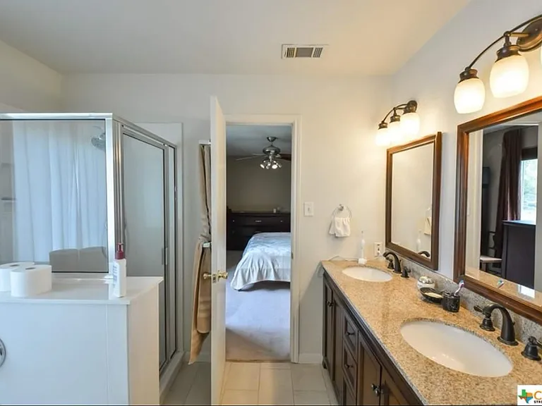 2702 Verbena Loop — Photo 27