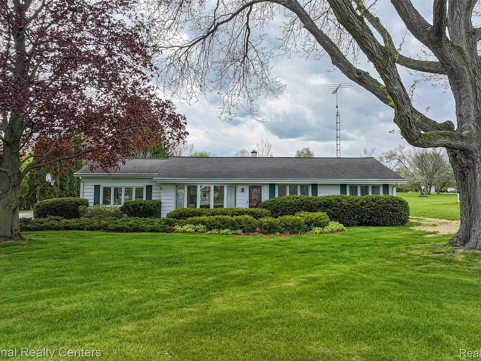 1st image of 4347 N Gale Rd
