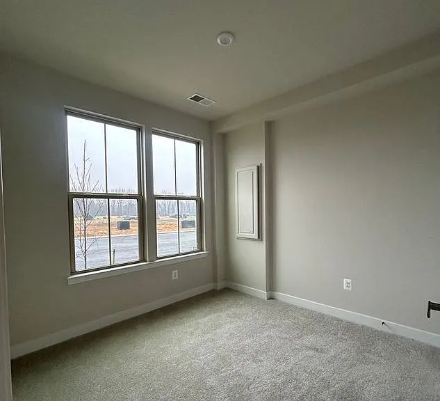 168 Bethlehem Pl — Photo 13