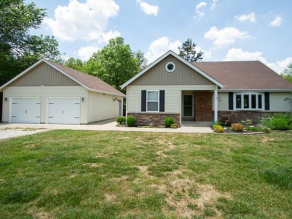 2nd image of 3557 Lone Hickory Dr