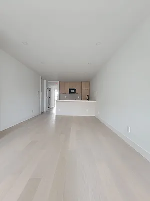 Rented by SERHANT. | media 2