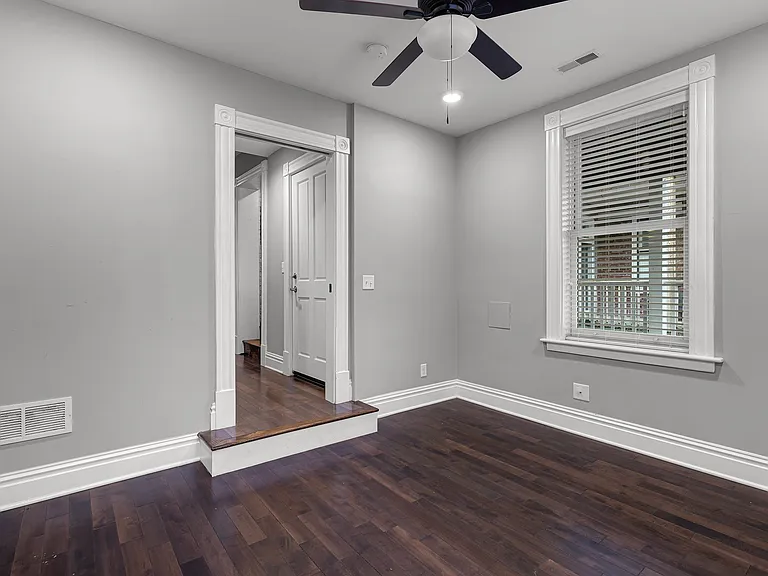 2111 Menard St #2N — Photo 16