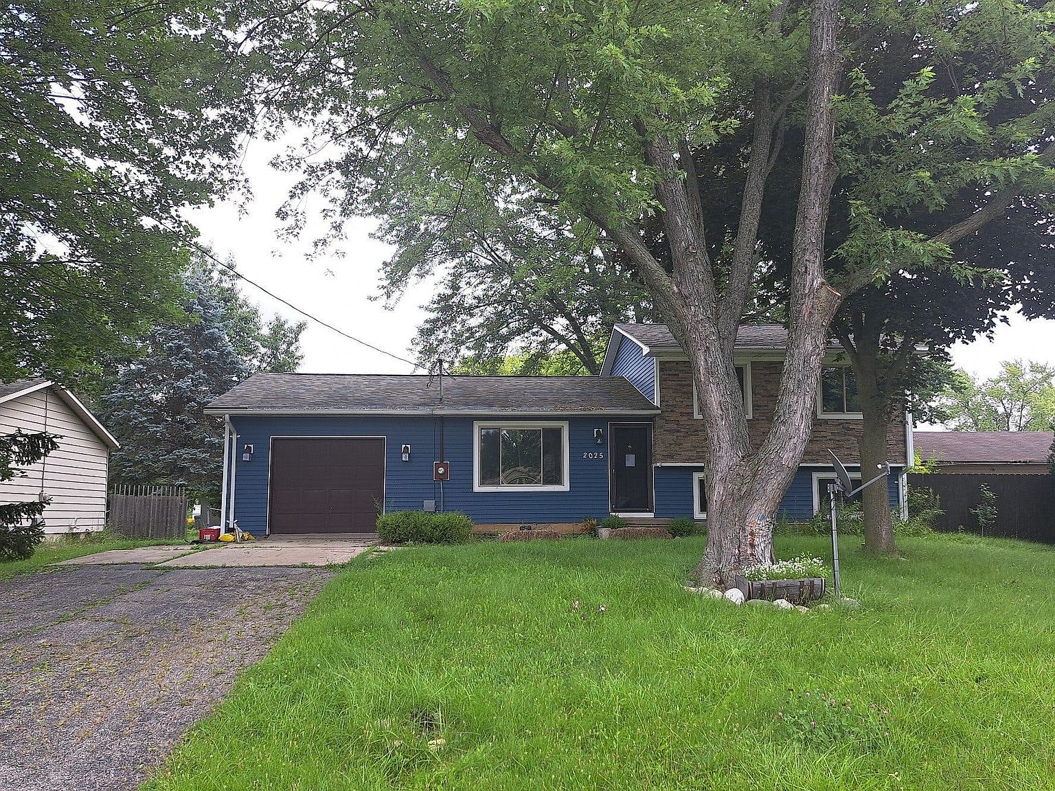 2025 Kent Dr, Davison, MI 48423 Zillow