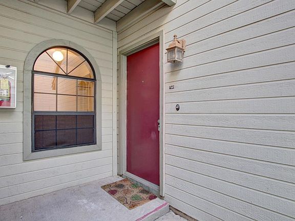 4th image of 20 S Buena Vista Ave Unit 106