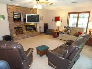 3rd image of 11219 N Medina Ct