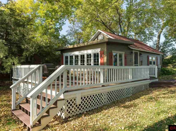 3746 Sioux Ln, Madison Lake, MN 56063