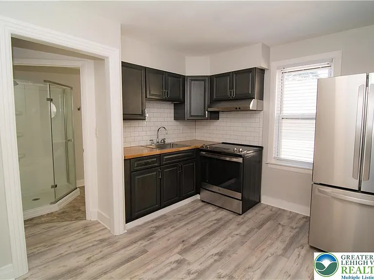 522 Jubilee St #2 — Photo 6