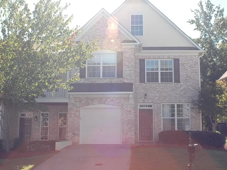 374 Grayson Way #1 — Photo 1