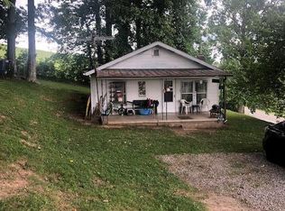3073 Cave Springs Rd, Tazewell, TN 37879