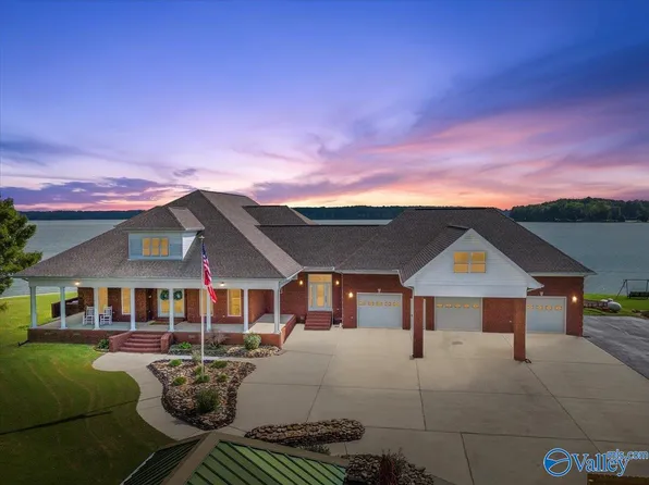 170 County Road 444, Hillsboro, AL 35643