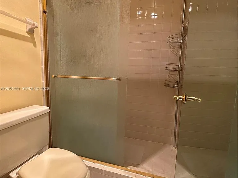 6453 Pinehurst Cir W #B25 — Photo 17