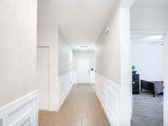 5th image of 5528R Windsong Oak Dr
