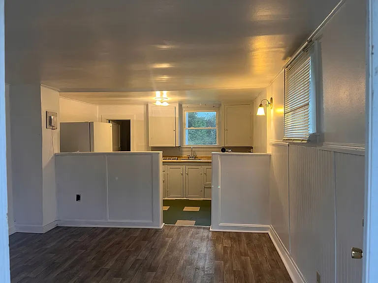 18147 Point Lookout Rd #3 — Photo 2