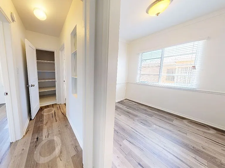 1136-1160 N. El Centro Ave — Photo 19
