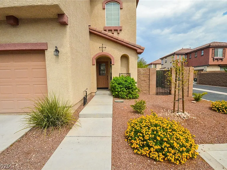 10624 Allegrini Dr — Photo 6