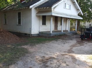 328 Wilson St, Laurens, SC 29360