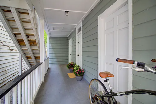 21 Felix St #A Photo 1