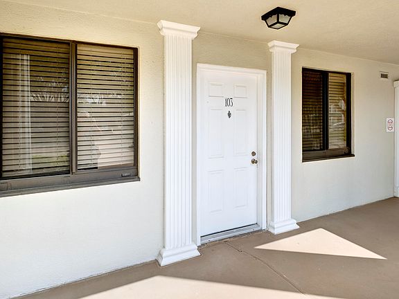 3rd image of 6145 Balboa Circle #103