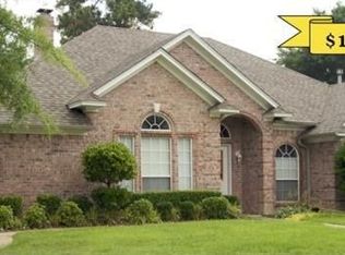 186 Peter Alan, Wake Village, TX 75501