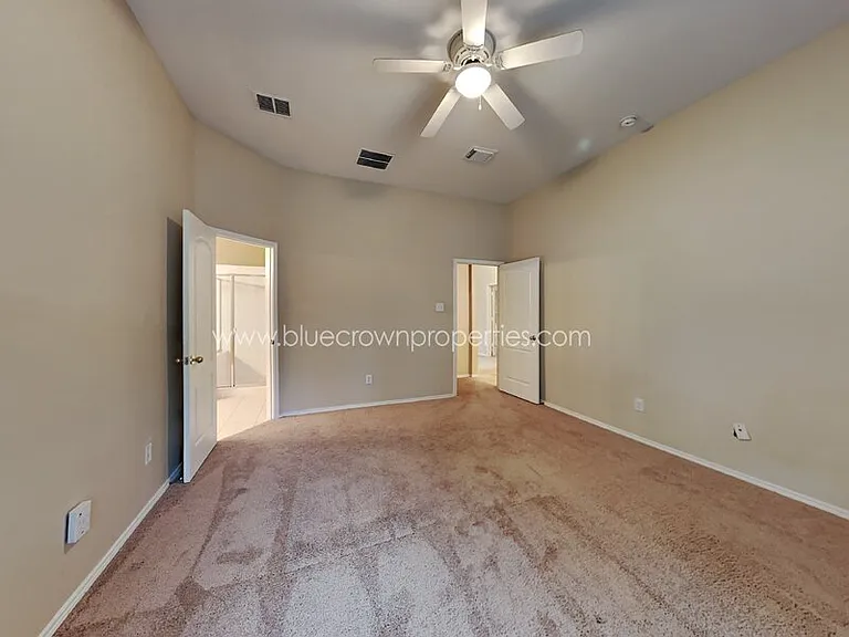 11364 Lockshire Dr — Photo 5