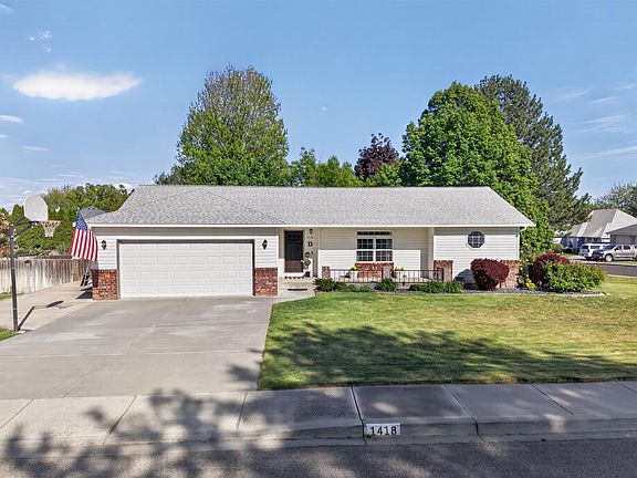 3rd image of 1418 Hazelwood Ave
