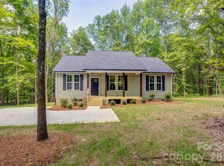 496 Fisk St NW, Concord, NC 28027