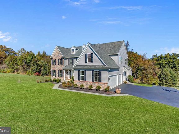 4th image of 103 Wyndham Hill Dr