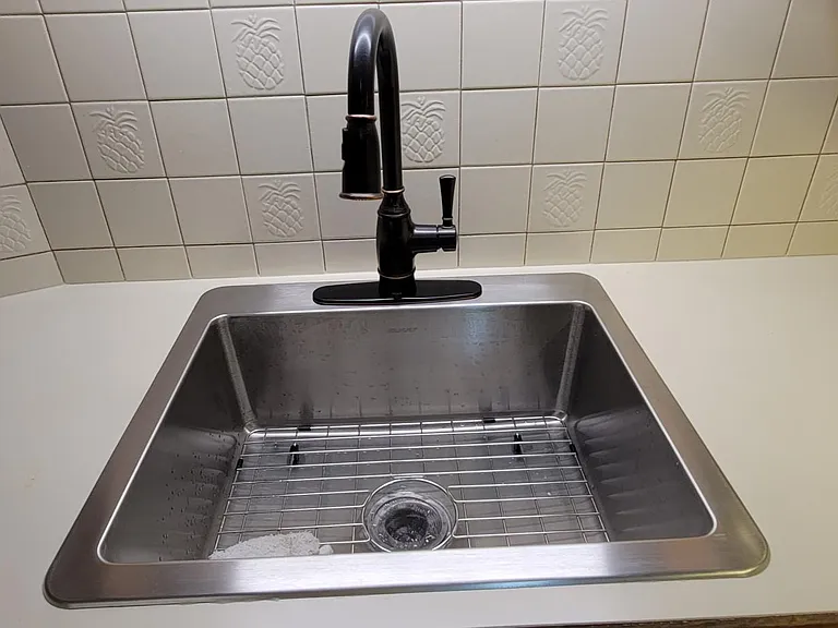 New sink and faucet
