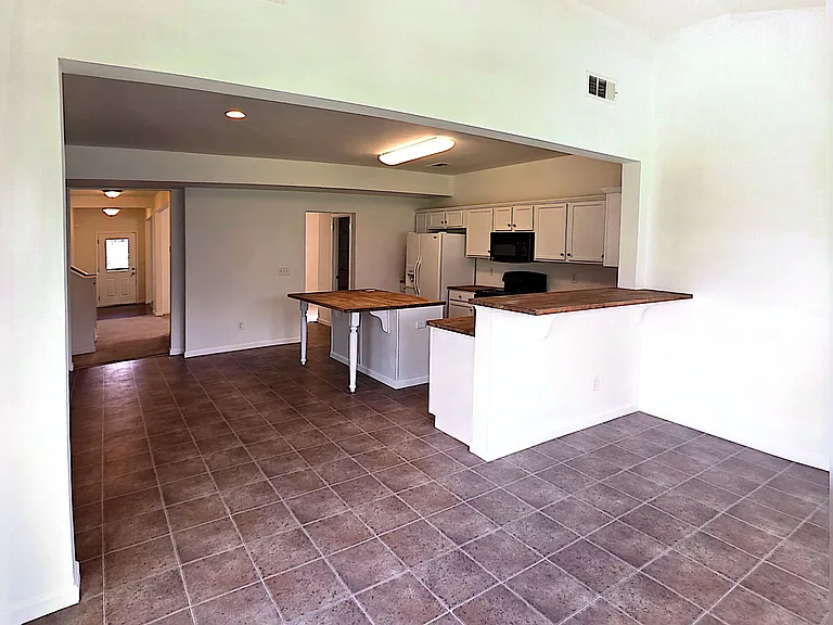 7612 Oakfield Way — Photo 12