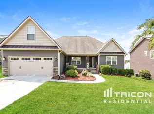 122 Corinth Dr, Piedmont, SC 29673
