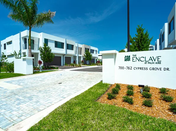 702 Cypress Grove Dr #702, Pompano Beach, FL 33069