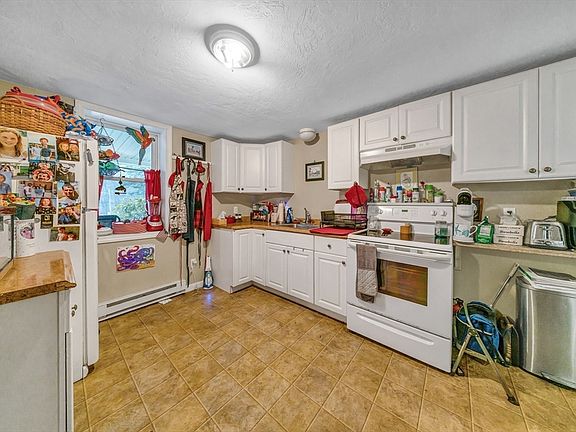 5th image of 30-32 Dewey Rd