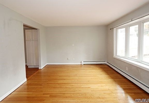 4th image of 72 Bayberry Dr