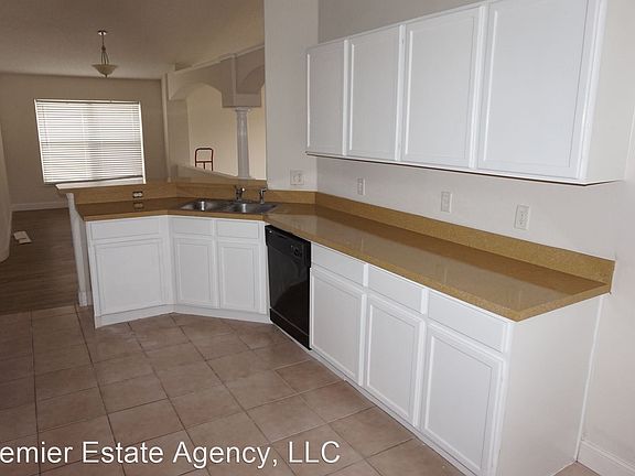 5th image of 7916 Elmstone Cir