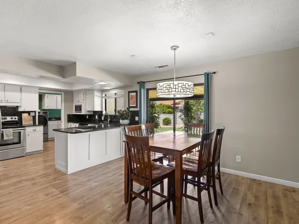 1639 N Scenic Dr, Santa Clara, UT 84765