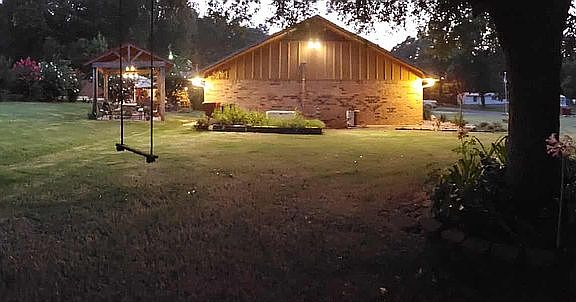 4th image of 801 County Road 3433